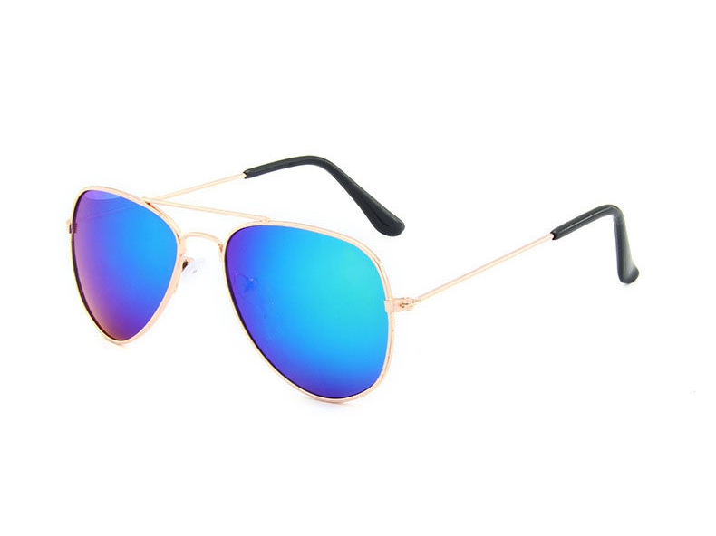 ¿Cuál es el beneficio de las gafas de lentes espejadas?