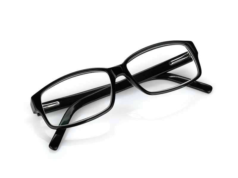 ¿Cuáles son las diferencias entre gafas recetadas y gafas de lectura?